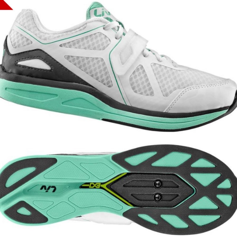 AVIDA MES WOMENS FITNESS SHOE